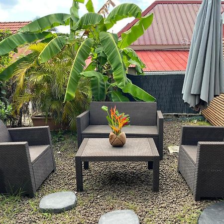 Agreable Appartement En Rez-De-Jardin A 450M De La Mer Сент-Анн Экстерьер фото